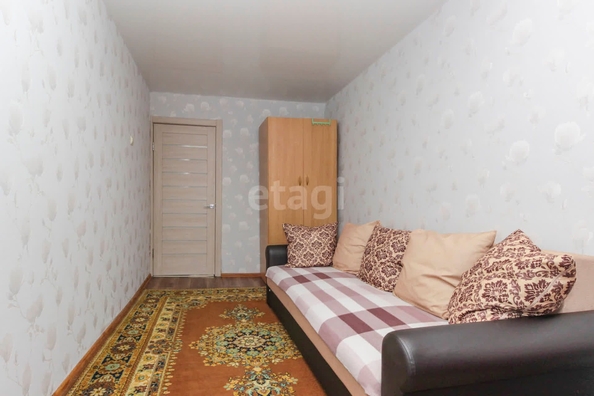 
   Продам 3-комнатную, 59 м², Комкова ул, 1Б

. Фото 1.