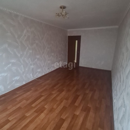 
   Продам 2-комнатную, 48 м², 

. Фото 9.