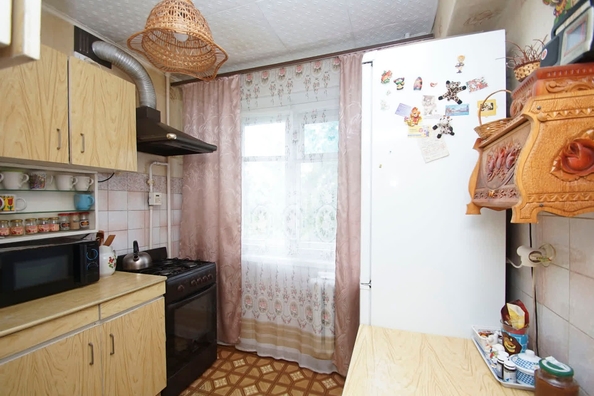 
   Продам 4-комнатную, 59.5 м², Петра Осминина ул, 17В

. Фото 8.