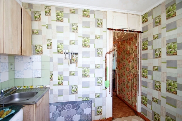 
   Продам 1-комнатную, 28.8 м², 1 Мая ул, 26

. Фото 1.