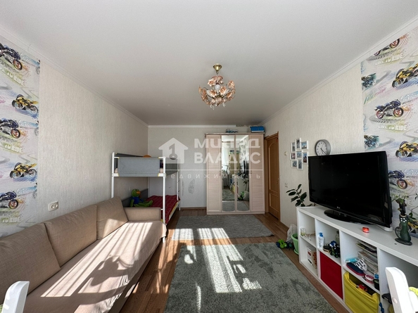 
   Продам 4-комнатную, 83 м², Омская ул, 160

. Фото 7.