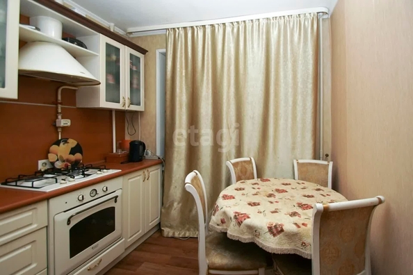 
   Продам 3-комнатную, 56.6 м², Осоавиахимовская ул, 187

. Фото 9.