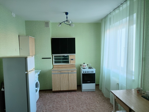 
   Продам студию, 33 м², Малиновского ул, 23

. Фото 11.