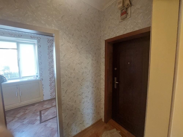 
   Продам 1-комнатную, 29.2 м², Линия 6-я ул, 167А

. Фото 2.