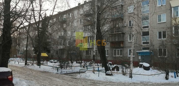 
   Продам 2-комнатную, 40.5 м², Северная 27-я ул, 82

. Фото 6.