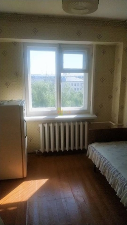 
   Продам 3-комнатную, 50 м², Калинина ул, 6

. Фото 3.