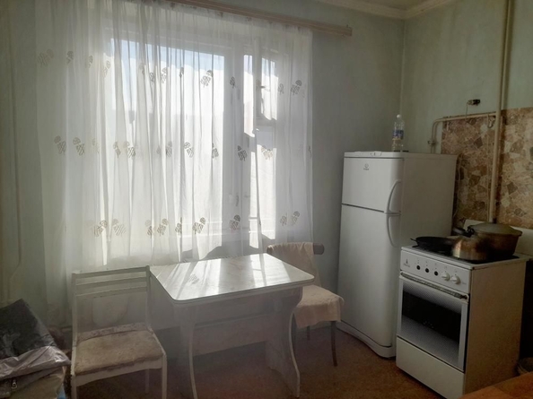 
   Продам 1-комнатную, 37 м², 70 лет Октября ул, 14/2

. Фото 5.