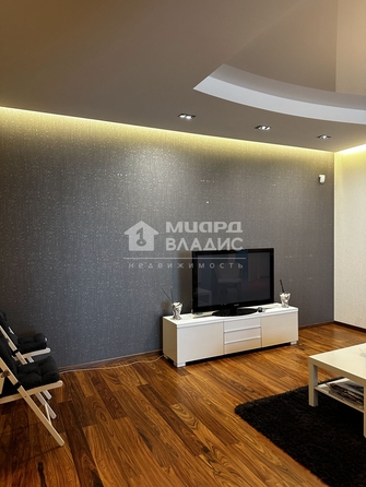 
   Продам 4-комнатную, 153.5 м², Мартынова б-р, 5

. Фото 2.