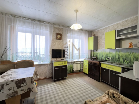 
   Продам 3-комнатную, 76 м², Транспортная 4-я ул, 32

. Фото 9.