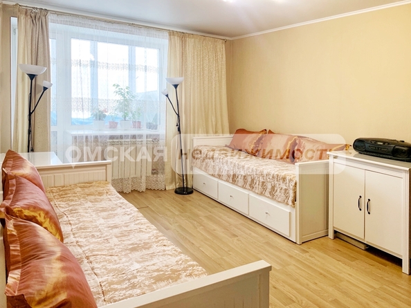 
   Продам 1-комнатную, 33.3 м², Пушкина ул, 32/1

. Фото 1.