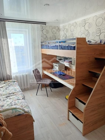 
   Продам 2-комнатную, 50 м², 

. Фото 2.