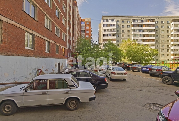 
   Продам 4-комнатную, 106 м², Масленникова ул, 185

. Фото 9.