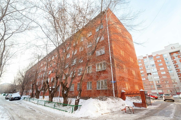 
   Продам 1-комнатную, 30 м², Сулеймана Стальского ул, 2/1

. Фото 1.