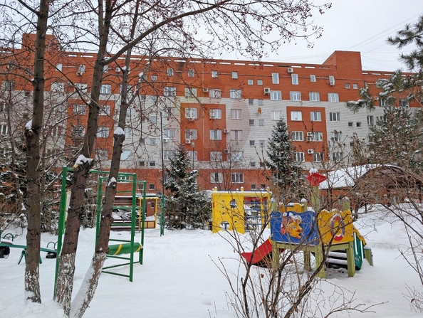 
   Продам 1-комнатную, 52 м², Куйбышева ул, 62

. Фото 1.