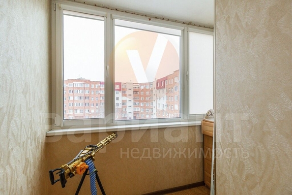 
   Продам 3-комнатную, 74 м², Братская ул, 19

. Фото 2.