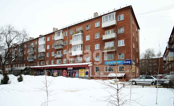 
   Продам 1-комнатную, 31.1 м², Багратиона ул, 2

. Фото 1.