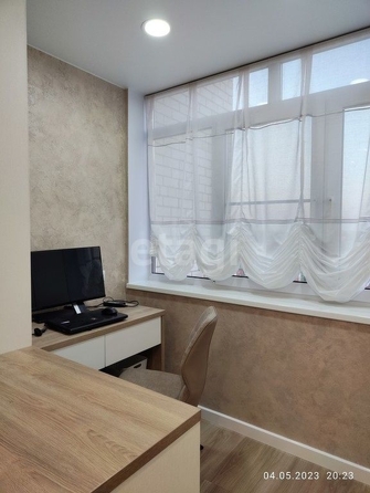 
   Продам 3-комнатную, 126.5 м², Масленникова ул, 72

. Фото 3.