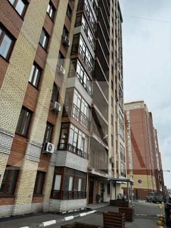 
   Продам 2-комнатную, 70 м², Красный Путь ул, 135к1

. Фото 9.