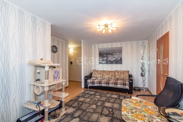 
   Продам 2-комнатную, 45 м², Нефтезаводская ул, 31

. Фото 5.