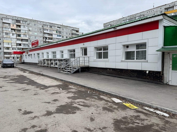 
   Продам помещение, 1427.4 м², Заречный б-р

. Фото 1.