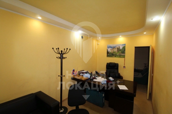 
  Сдается офис, 60 м², Декабристов ул, д. 155
. Фото 2.