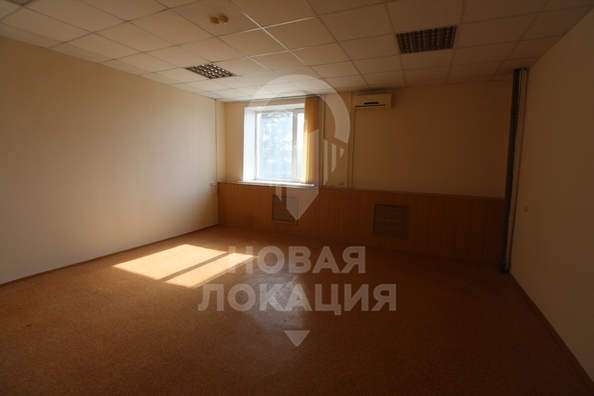 
  Сдается офис, 200 м², Заводская 1-я ул, д. 19
. Фото 6.