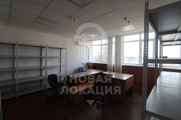 
  Сдается офис, 200 м², Заводская 1-я ул, д. 19
. Фото 17.