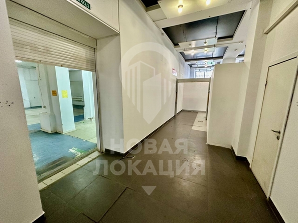 
  Сдается торговая площадь, 424 м², Богдана Хмельницкого ул, д. 214
. Фото 22.