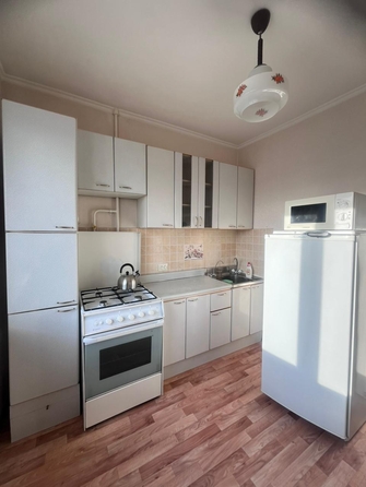 
  Сдается 2-комн. квартира, 55 м², Крупской ул
. Фото 1.