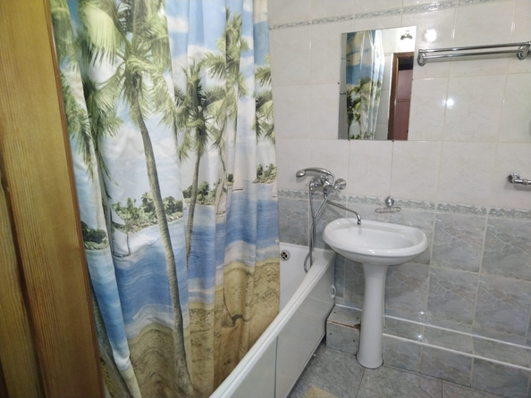 
  Сдается 2-комн. квартира, 62.5 м², Поселковая 4-я ул
. Фото 14.