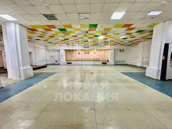 
  Продается торговая площадь, 582 м², Богдана Хмельницкого ул, д. 214
. Фото 5.