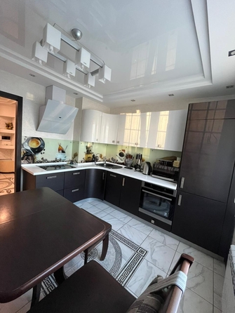 
  Сдается 2-комн. квартира, 67 м², Комарова пр-кт
. Фото 1.