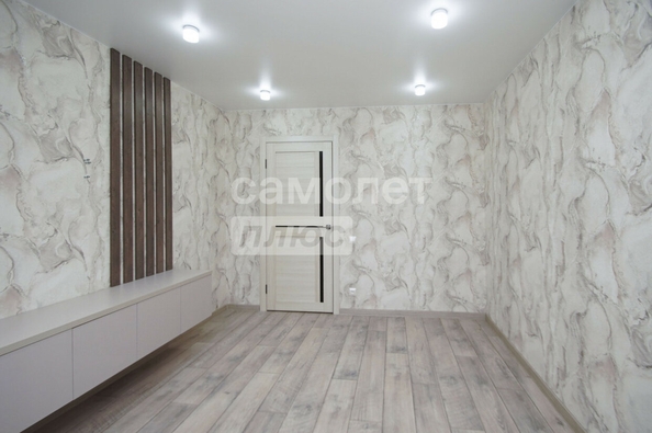 
  Продается 2-комн. квартира, 50 м², Станционная 3-я ул, д. 84
. Фото 4.