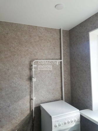 
  Продается 1-комн. квартира, 33 м², 75-й гвардейской бригады, д. 10
. Фото 2.