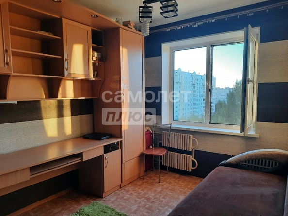 
  Продается 3-комн. квартира, 63 м², Краснознаменная ул, д. 26к3
. Фото 2.
