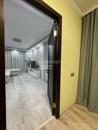 
  Продается 3-комн. квартира, 58 м², Лаптева ул, д. 3
. Фото 2.