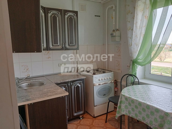 
  Продается 3-комн. квартира, 56 м², Лизы Чайкиной ул, д. 4
. Фото 5.