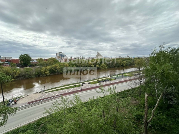 
  Продается 2-комн. квартира, 53 м², Чехова ул, д. 3
. Фото 4.