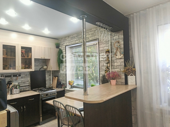 
  Продается 3-комн. квартира, 58.5 м², Заозерная ул, д. 3А
. Фото 4.