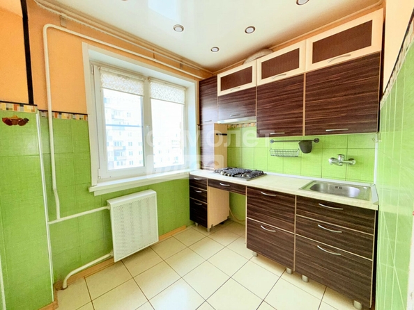 
  Продается 4-комн. квартира, 58.9 м², 50 лет Профсоюзов ул, д. 132
. Фото 3.