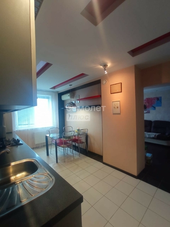 
  Продается 4-комн. квартира, 81 м², Дмитриева ул, д. 2/1
. Фото 3.