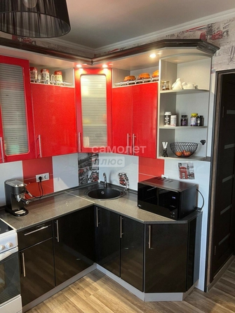 
  Продается 2-комн. квартира, 65.7 м², Кирова ул, д. 20
. Фото 2.