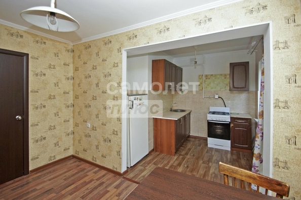 
  Продается 3-комн. квартира, 59.8 м², Энергетиков ул, д. 67
. Фото 4.
