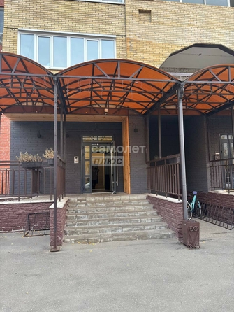 
  Продается 1-комн. квартира, 56.8 м², Архитекторов б-р, д. 19
. Фото 2.