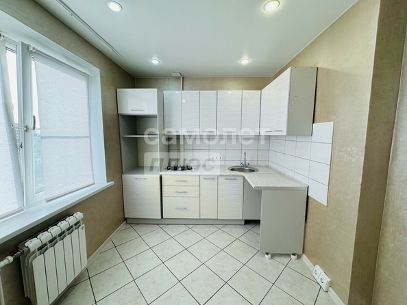 
  Продается 1-комн. квартира, 37.7 м², Полторацкого ул, д. 50
. Фото 4.