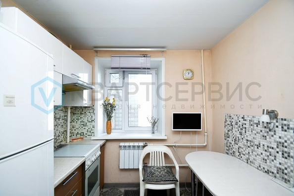 
  Продается 3-комн. квартира, 63 м², Масленникова ул, д. 21
. Фото 1.