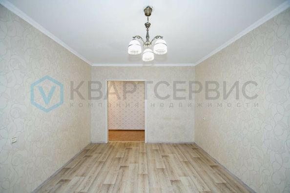 
  Продается 3-комн. квартира, 62.4 м², Космический пр-кт, д. 109
. Фото 3.