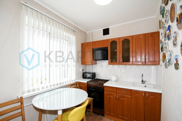 
  Продается 3-комн. квартира, 63.4 м², Добровольского ул, д. 5
. Фото 2.