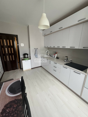 
  Продается 2-комн. квартира, 58.3 м², Осоавиахимовская ул, д. 181к3
. Фото 5.