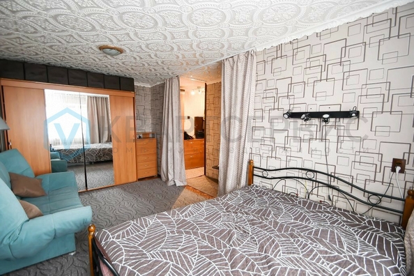 
  Продается 1-комн. квартира, 30.8 м², Пономаренко ул, д. 3
. Фото 3.